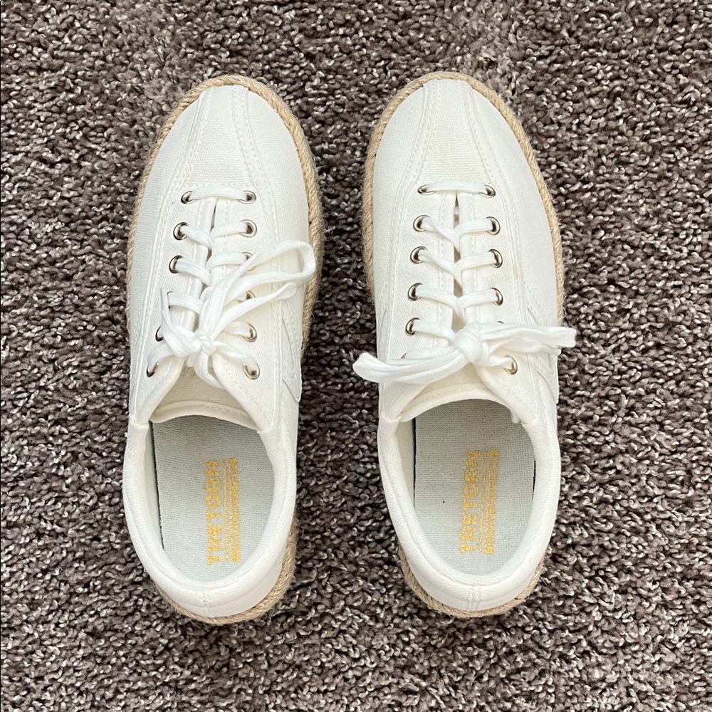 Tretorn Cream Lace-Up Sneakers